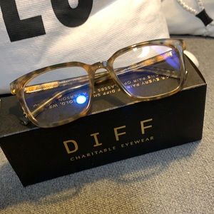 DIFF Finn Sea Tortoise Blue Light Glasses